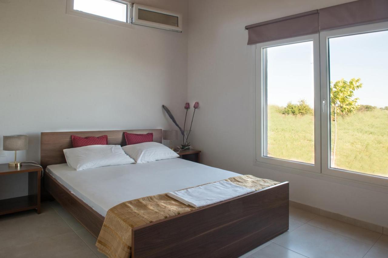 Iris Home 4 Paralía Екстериор снимка