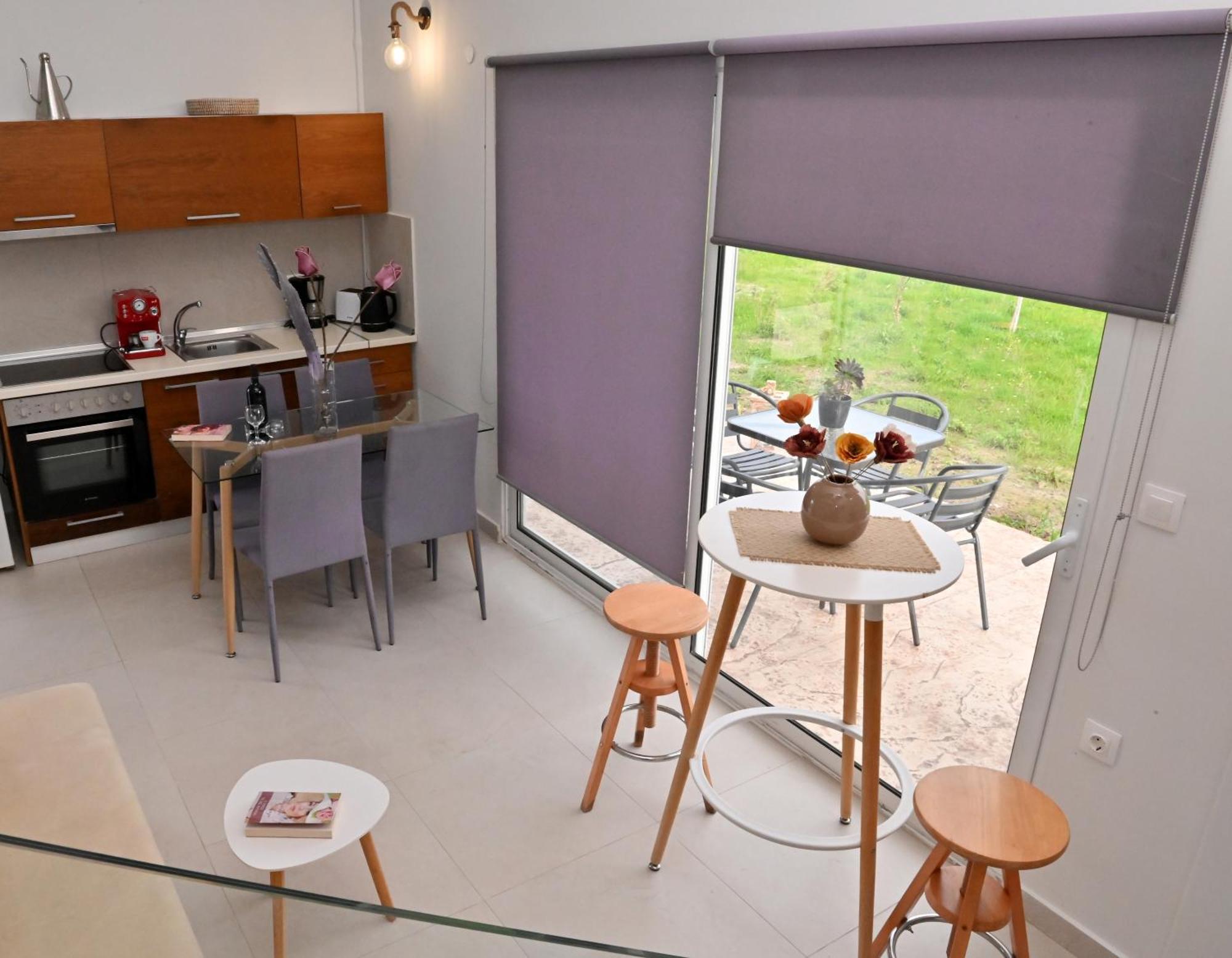 Iris Home 4 Paralía Екстериор снимка